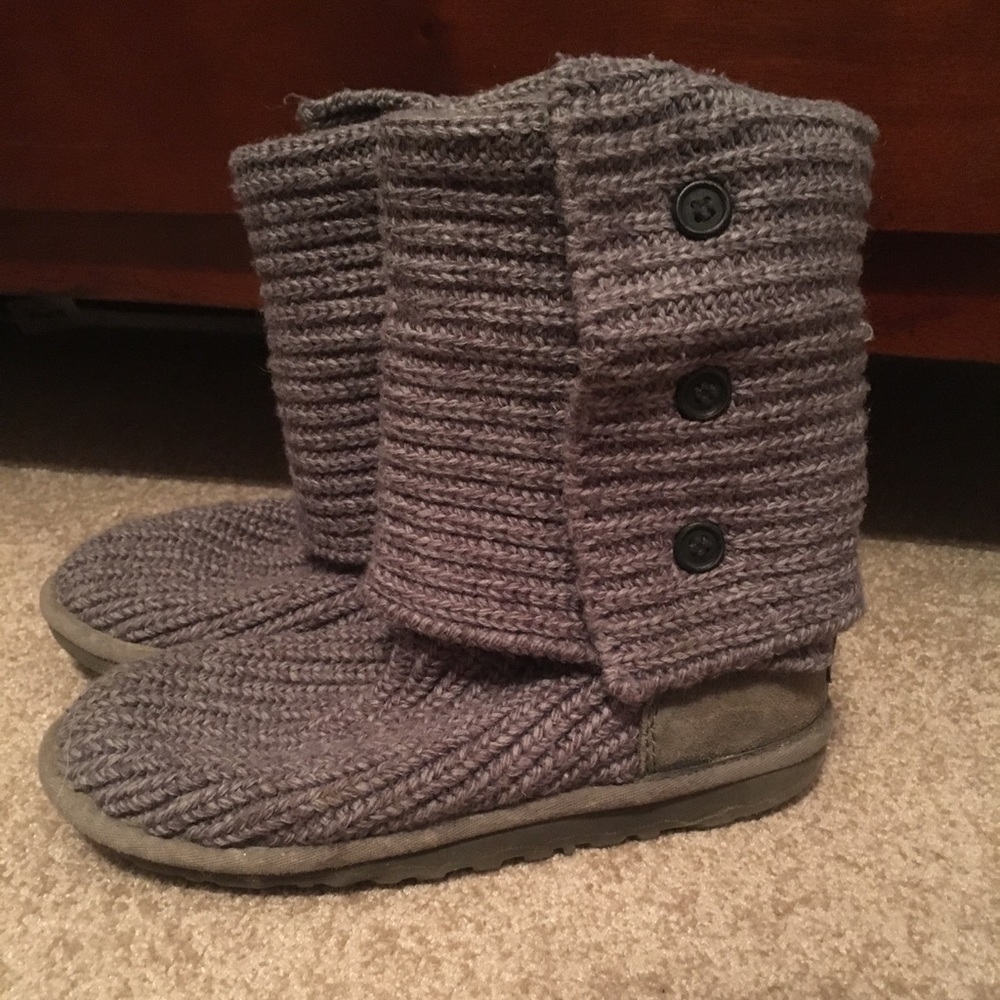 Gray Knit Uggs - image 1